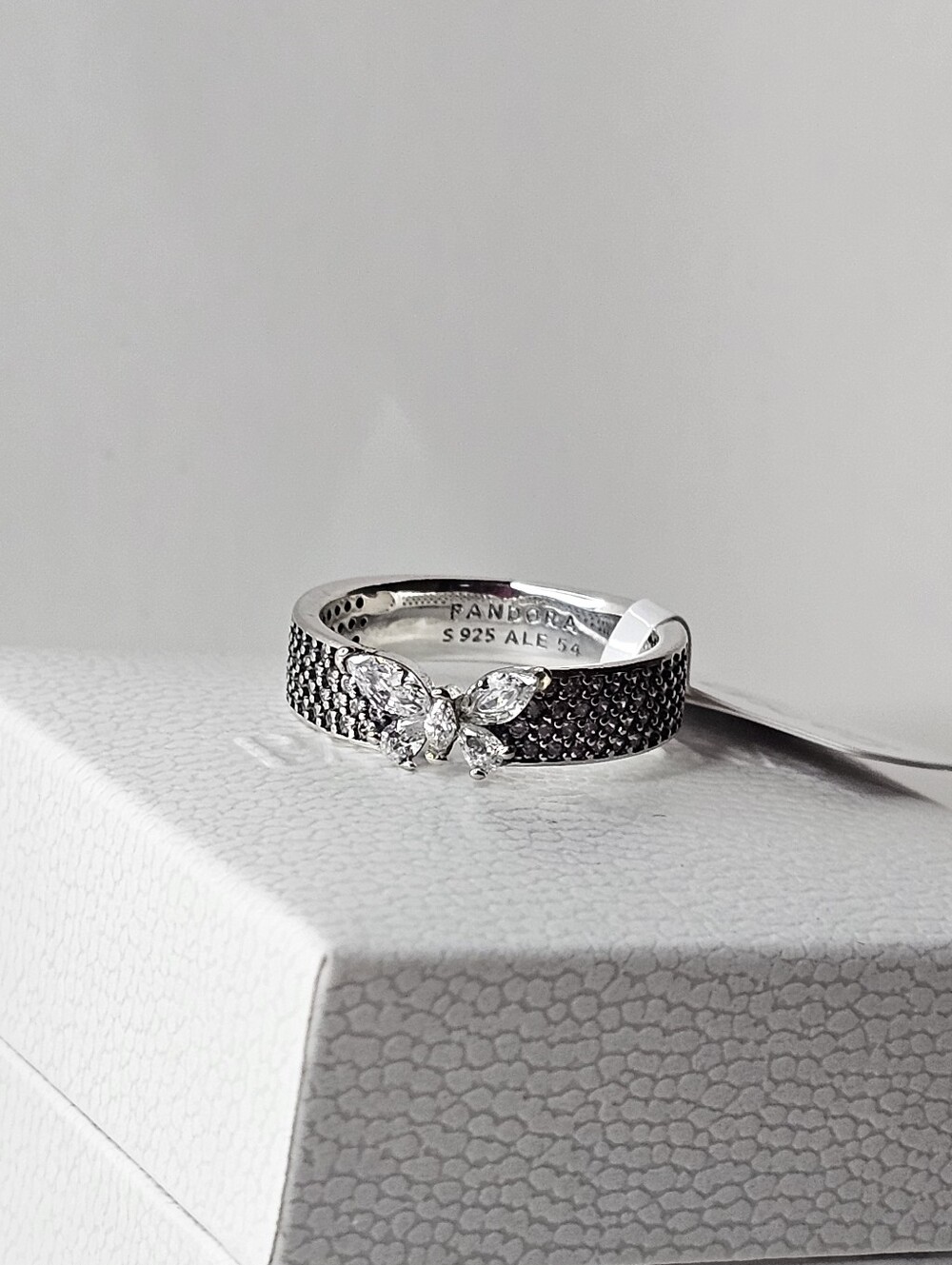 Pandora Sparkling Butterfly Bold Ring